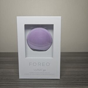 FOREO Luna Go for sensitive skin Brand New in Box purple